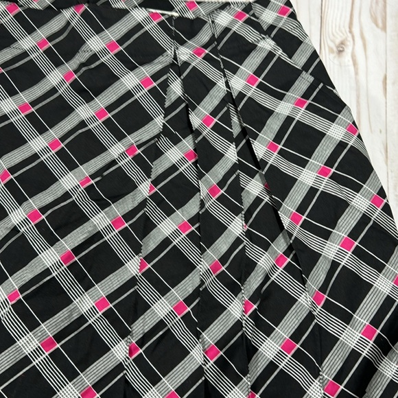 NWT - Lady Hagen golf skort - Picture 2 of 11